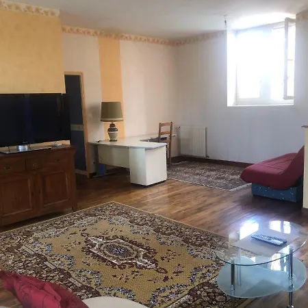 -belle Maison Dans Ancienne Ecole-tarif Reduit Hors We ! *