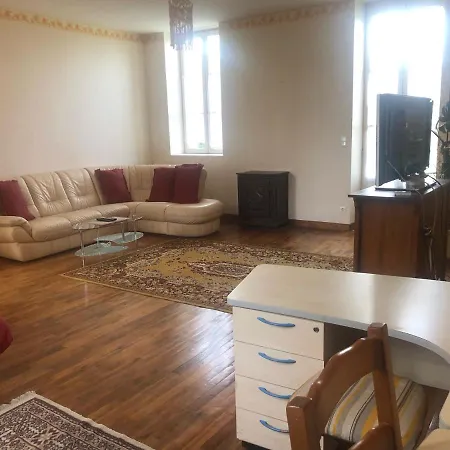 -belle Maison Dans Ancienne Ecole-tarif Reduit Hors We ! *