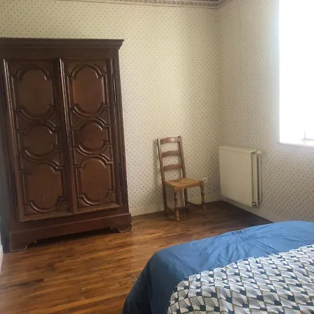 -belle Maison Dans Ancienne Ecole-tarif Reduit Hors We ! Chanzeaux