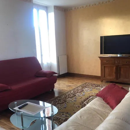 -belle Maison Dans Ancienne Ecole-tarif Reduit Hors We ! *