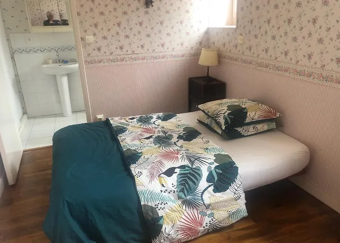 -belle Maison Dans Ancienne Ecole-tarif Reduit Hors We ! *