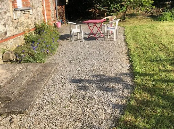 -belle Maison Dans Ancienne Ecole-tarif Reduit Hors We ! Holiday home