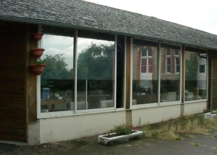 -belle Maison Dans Ancienne Ecole-tarif Reduit Hors We ! Chanzeaux